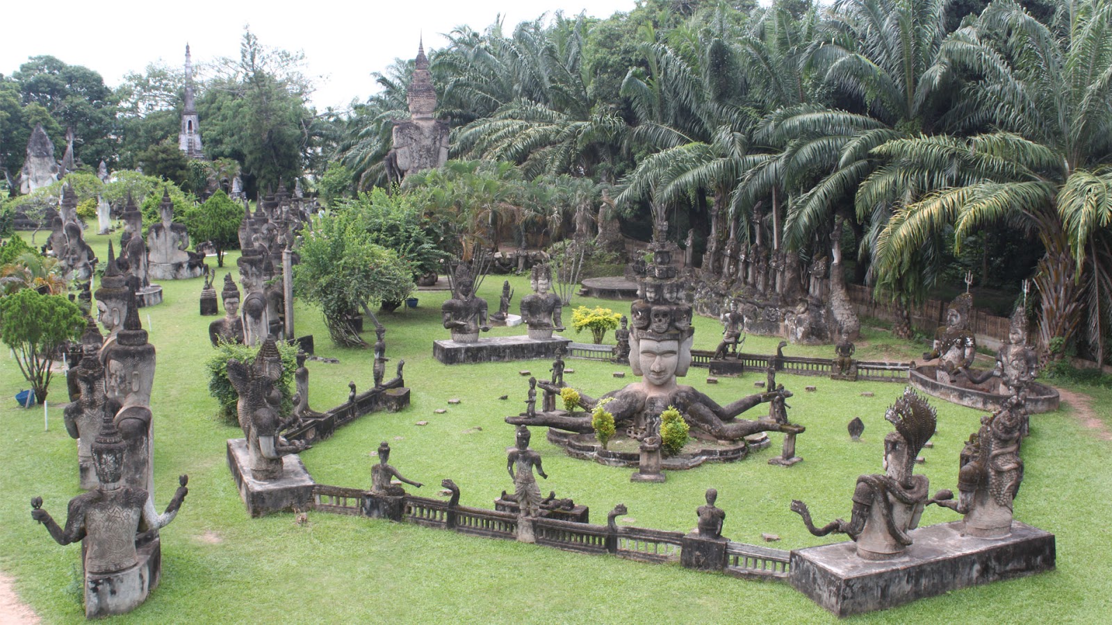 Vườn tượng Phật