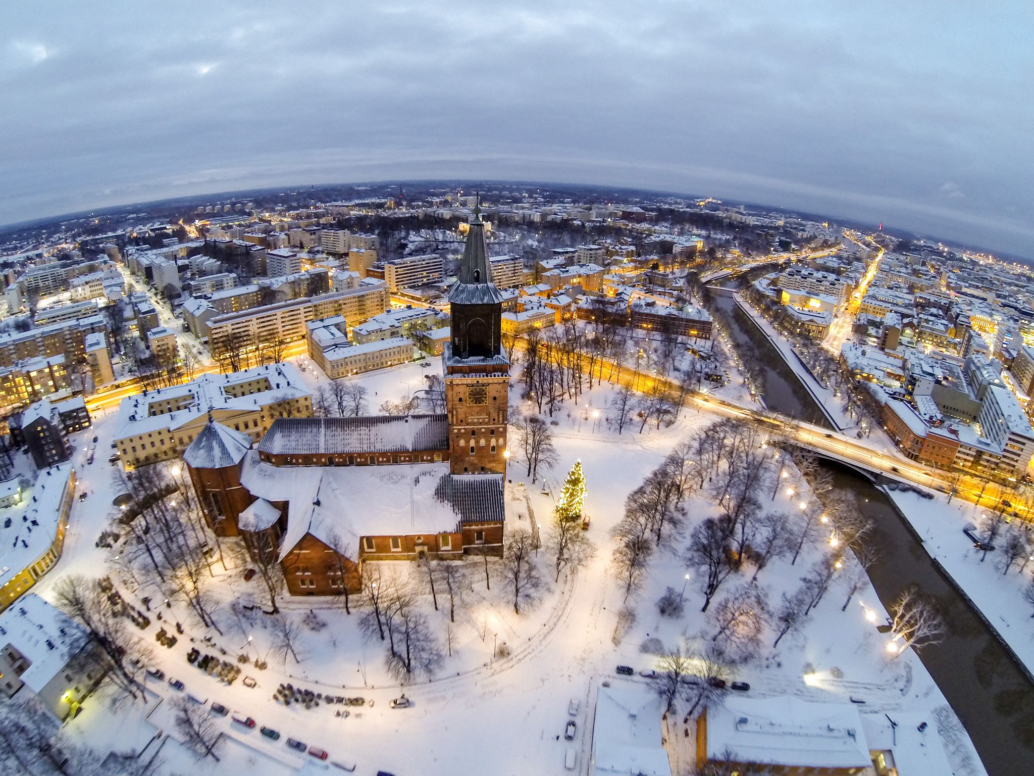 Thăm quan thành phố cảnh Turku