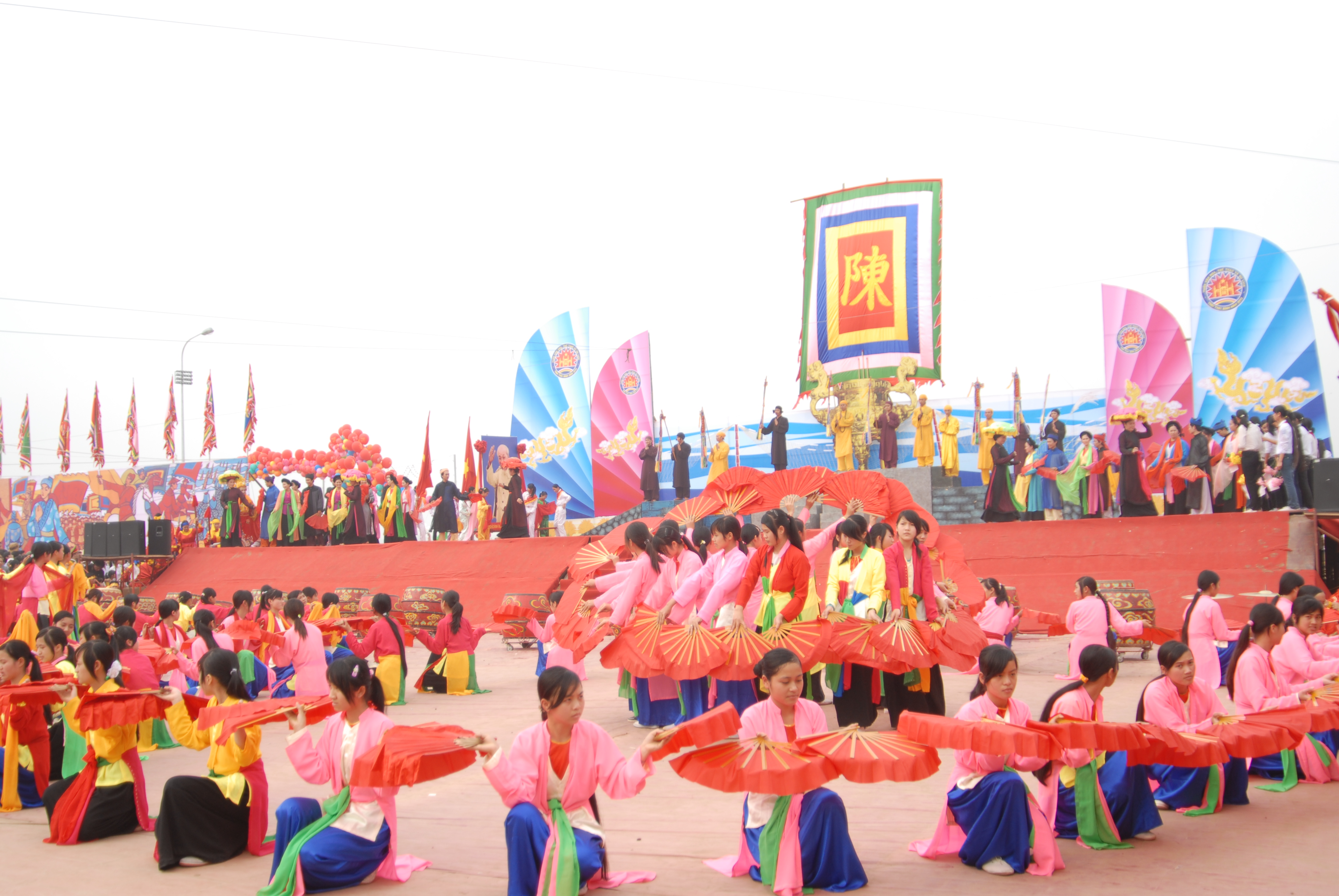 Lễ hội đền Trần - Nam Định